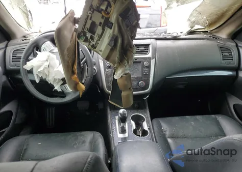 2018 Nissan Altima 2.5 z USA, uszkodzony, nr VIN 1N4AL3AP1JC247915